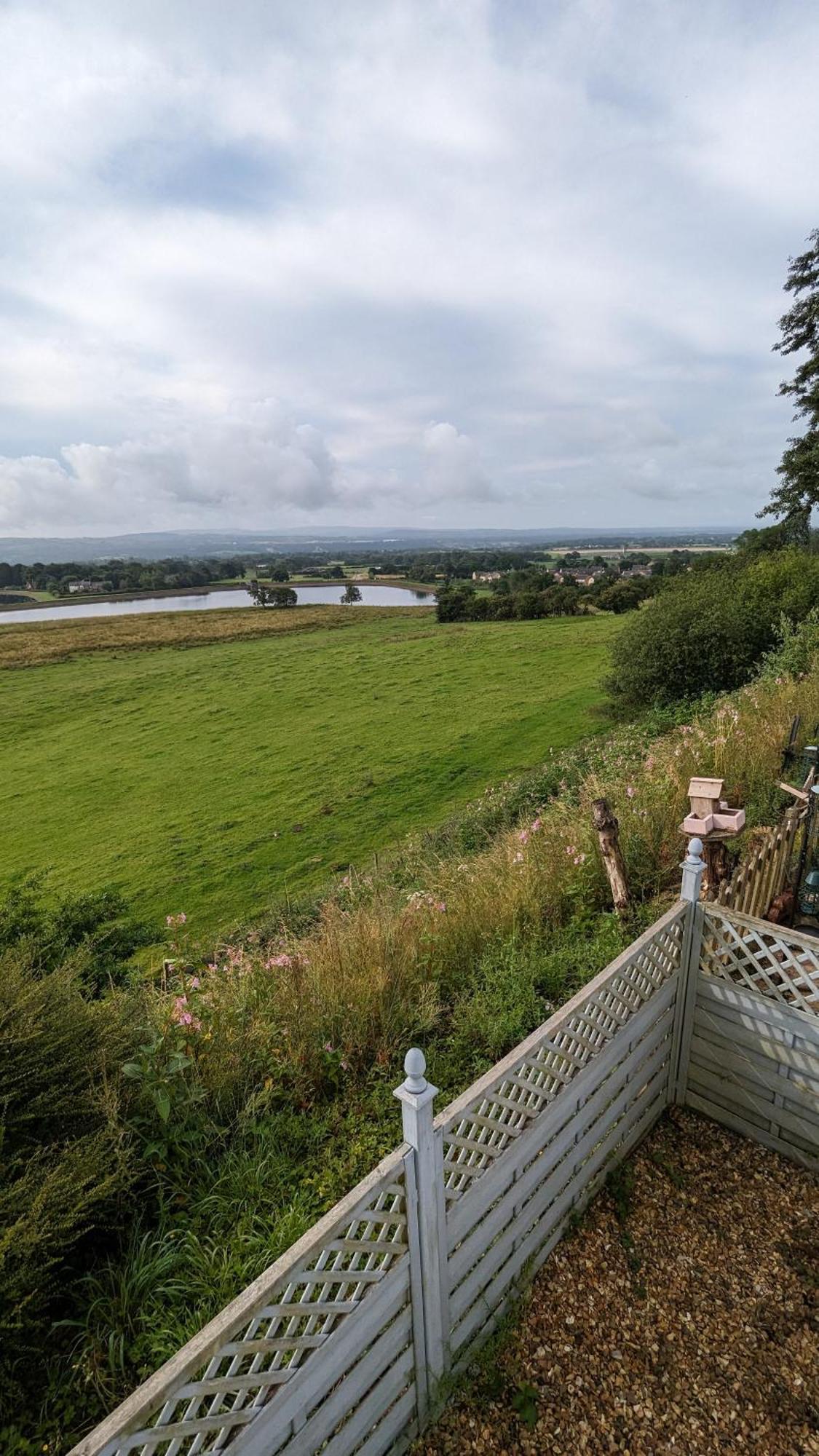 Lake View - Beacon Fell View Holiday Park Longridge Esterno foto